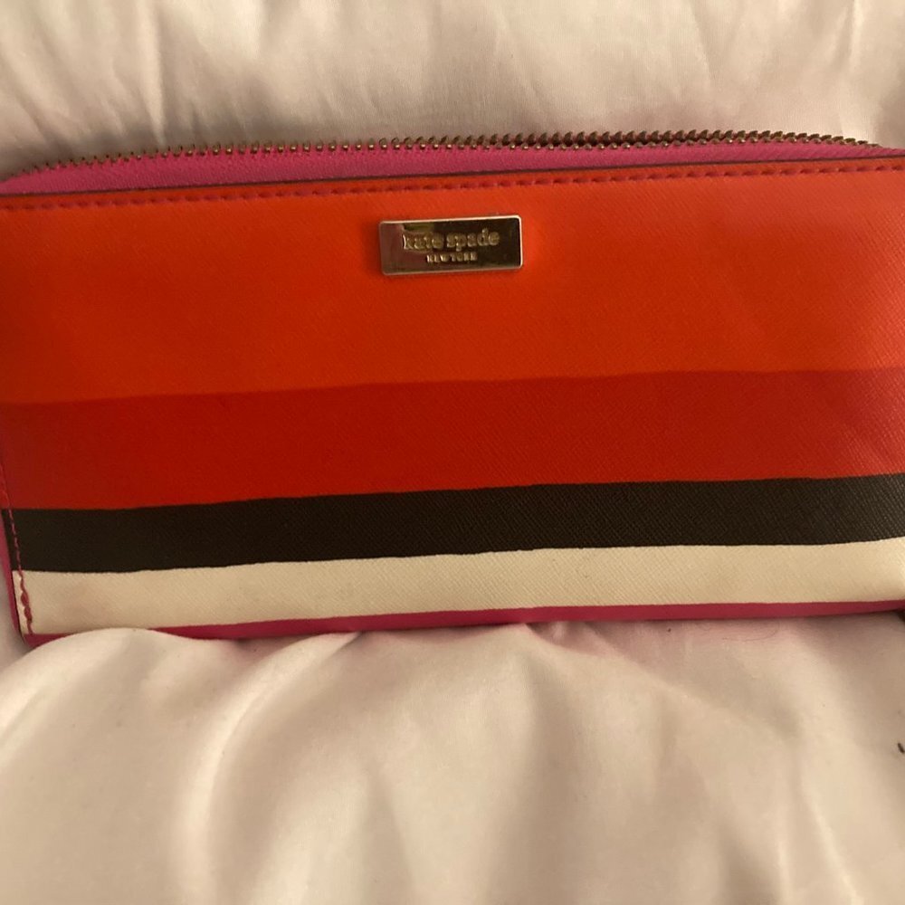 Nwot Kate Spade Striped Clutch And Zip Around Wallet